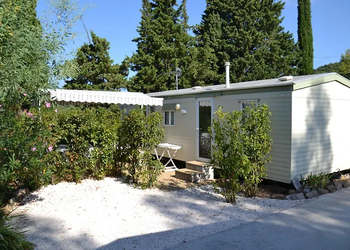 Campsite Parc Valrose La Londe-les-Maures
