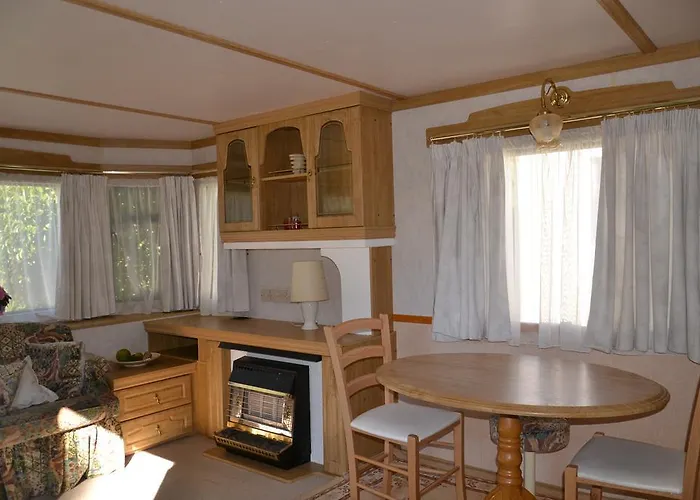 Parc Valrose Кемпинг Ла-Лонд-ле-Мор